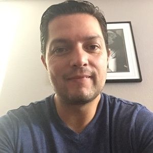 Meet your Posher, Roberto